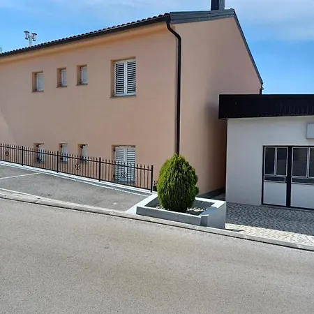 Apartman Erika Zengg Kültér fotó