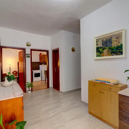 Apartman Erika Zengg Kültér fotó